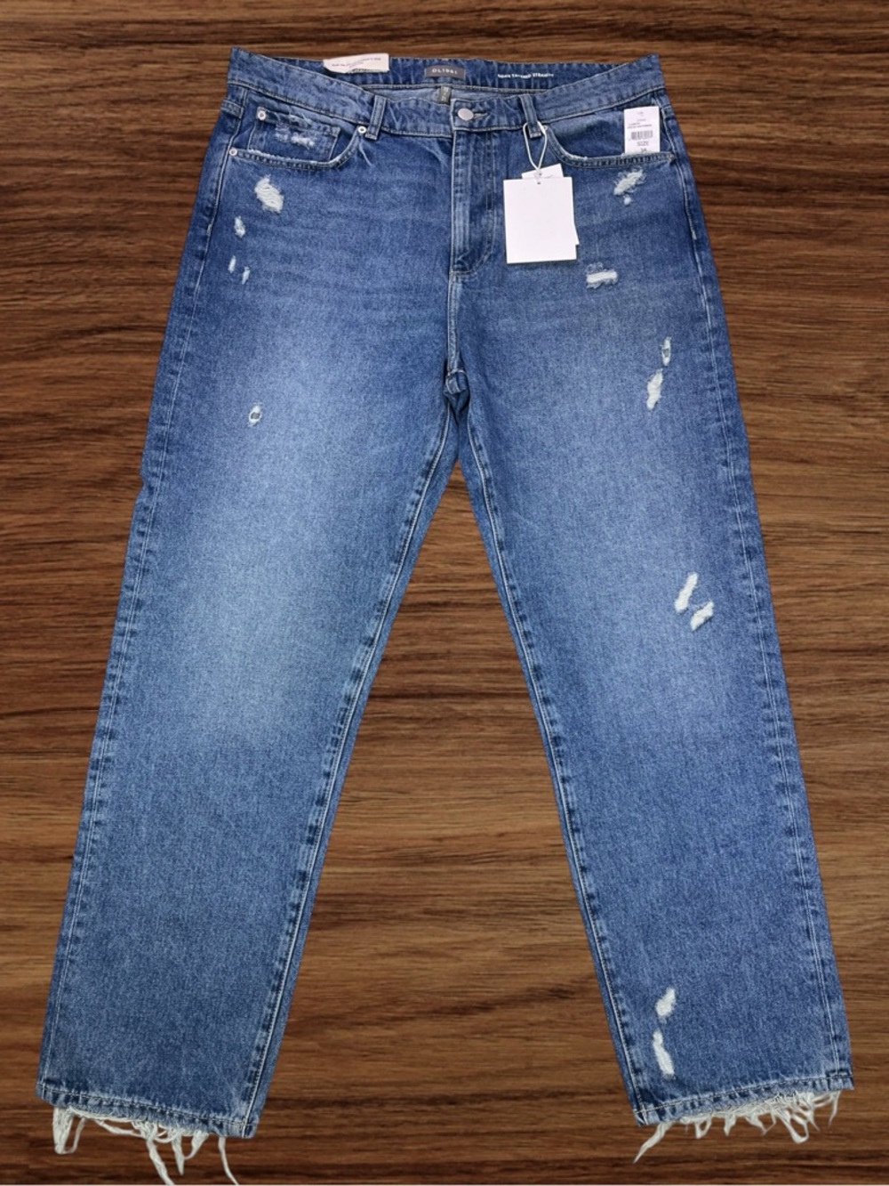 DL1961 Men’s Noah Tapered Straight Fit Distressed Blue Jeans. Size 38/31
